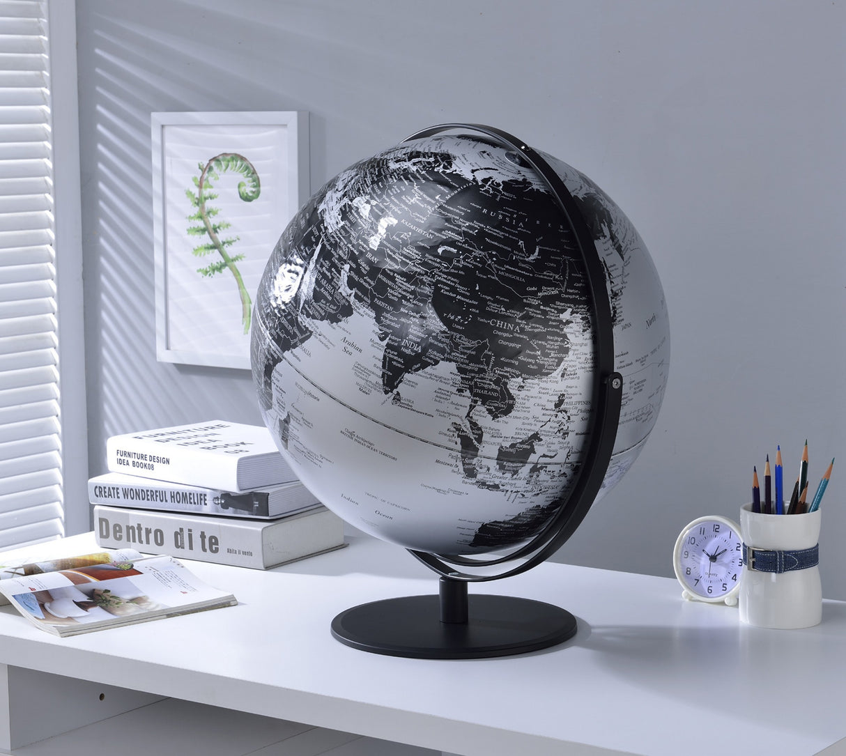 Black & Silver Modern Globe – 21" Decorative World Map Desk Globe