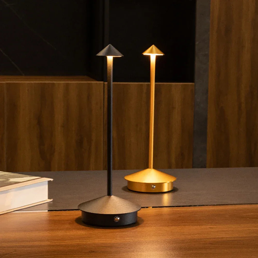 Alan Arrow Rechargeable Table Lamp - BLISOME