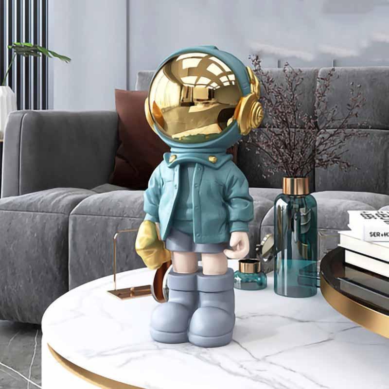 Celeste Astronaut Statue - BLISOME