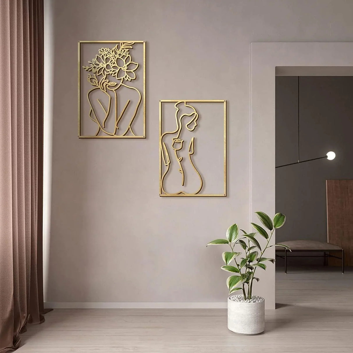 Femme Gold Metal Wall Art - BLISOME