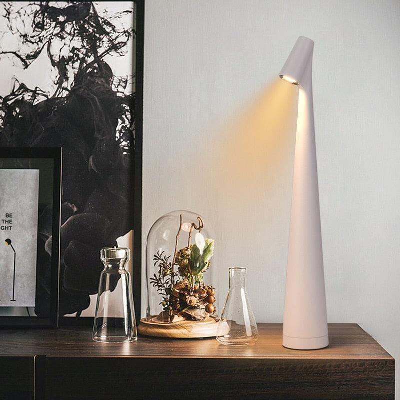 Entro Minimalist Rechargeable Lamp - BLISOME