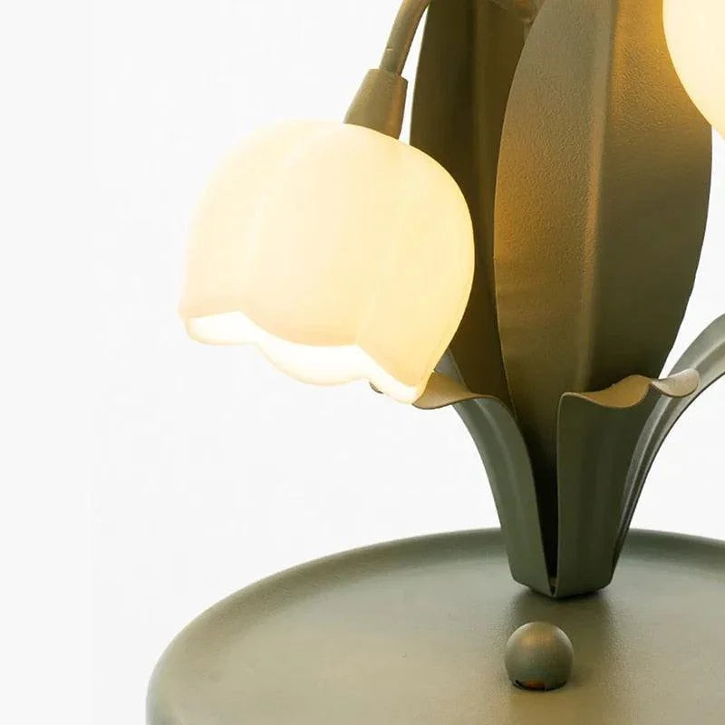 Lilly Of The Valley Table Lamp - BLISOME