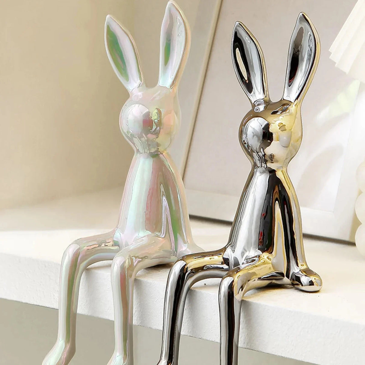 Robby Rabbit Shelf Decor Statue - BLISOME