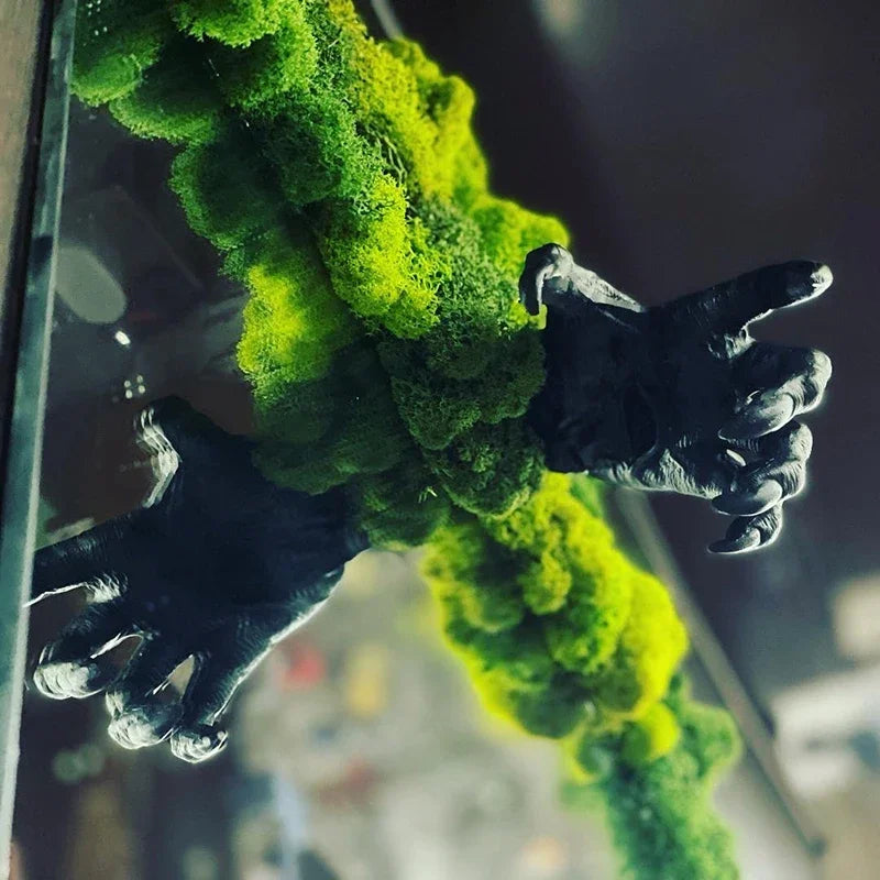 Gothic Witch's Hand Statue – Creative Resin Ornament, Wall Key Hanger & Bag Hook, Aesthetic Wall Art Sculpture