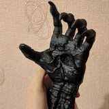 Gothic Witch's Hand Statue – Creative Resin Ornament, Wall Key Hanger & Bag Hook, Aesthetic Wall Art Sculpture