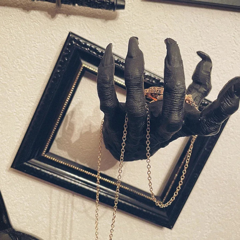 Gothic Witch's Hand Statue – Creative Resin Ornament, Wall Key Hanger & Bag Hook, Aesthetic Wall Art Sculpture