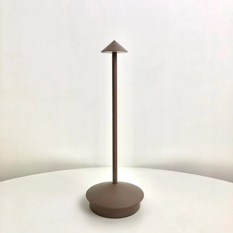 Alan Arrow Rechargeable Table Lamp - BLISOME