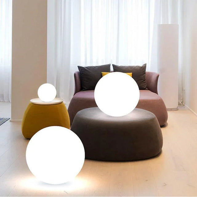 Bello Globe Outdoor Indoor Rechargeable Lamp – Versatile Lighting
