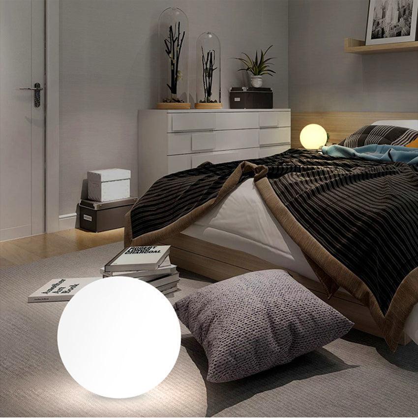 Bello Globe Outdoor/Indoor Rechargeable Lamp - BLISOME