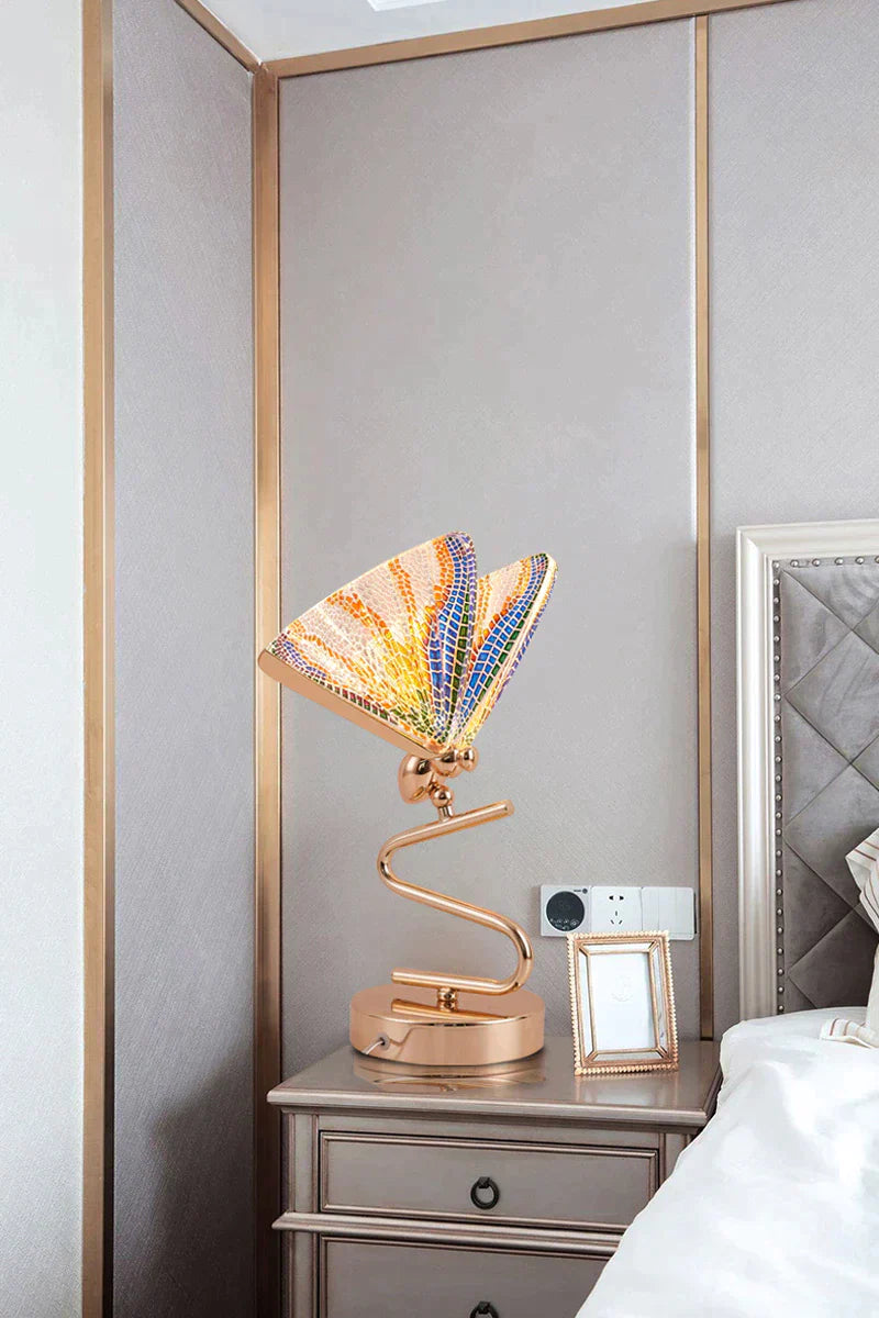 Bumble Butterfly Golden Table Lamp - BLISOME