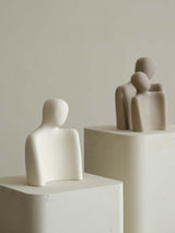 Embrace Modern Couple Statue Table Decor - BLISOME