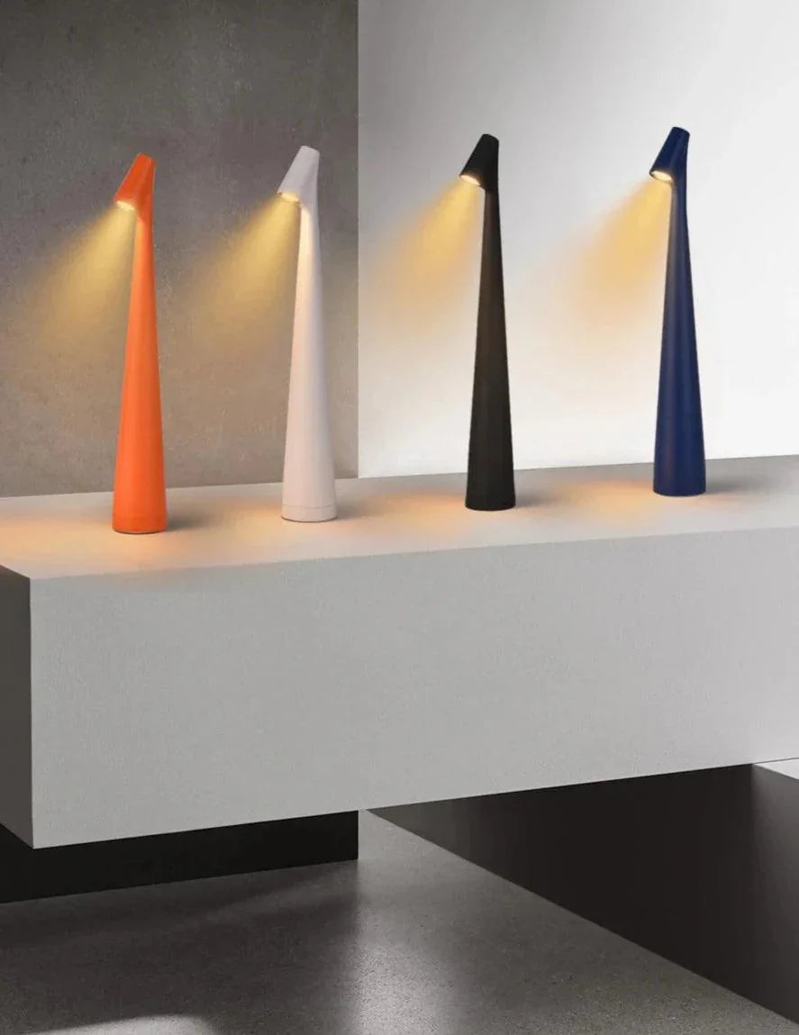 Entro Minimalist Rechargeable Lamp - BLISOME