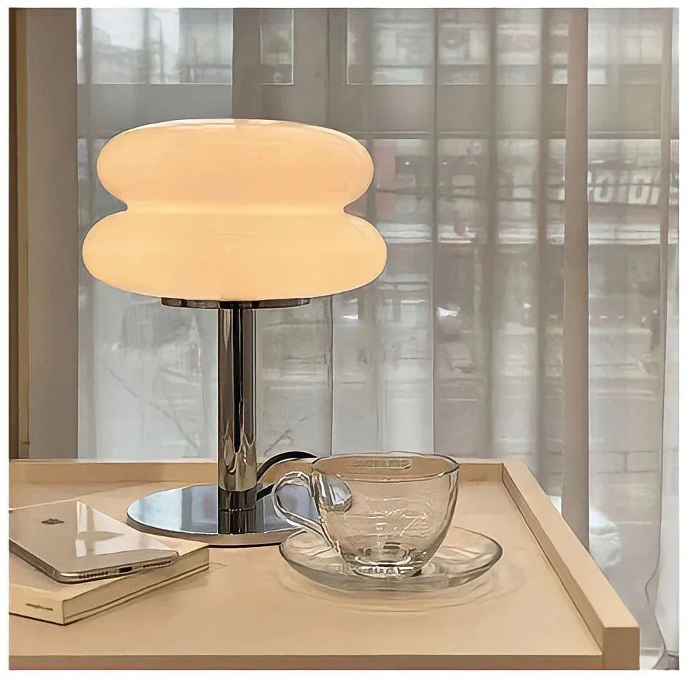 Lucy Stained Glass Retro Table Lamp - BLISOME