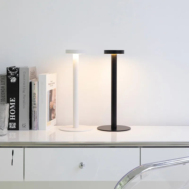 Milo Minimalist Rechargeable Lamp - BLISOME