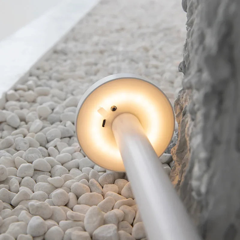 Milo Minimalist Rechargeable Lamp - BLISOME