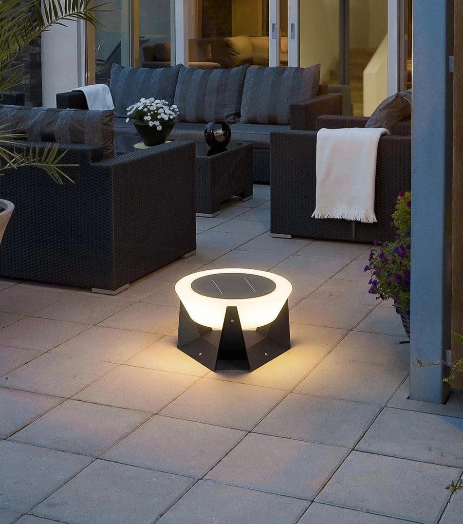 SOLARIUM Outdoor Solar Lamp - BLISOME
