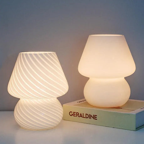 Verre Retro Glass Mushroom Table Lamp – Vintage-Inspired Glow
