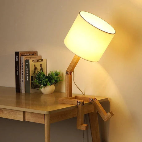 Wooden Mechanical Man Table Lamp – Artful Lighting 