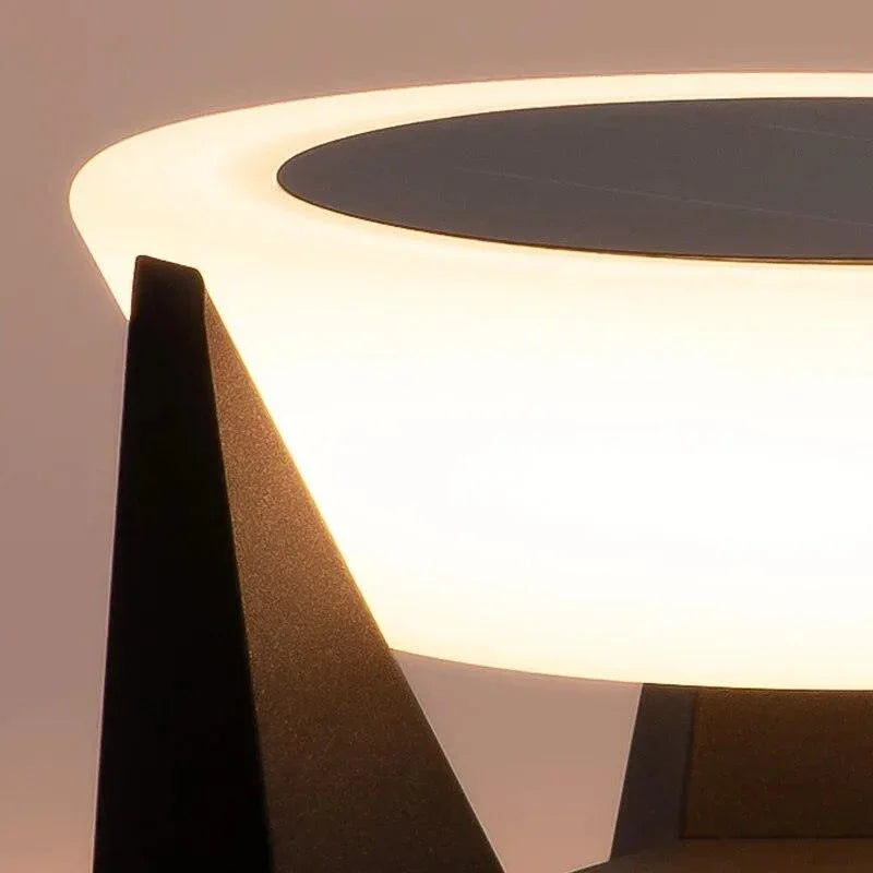 SOLARIUM Outdoor Solar Lamp - BLISOME