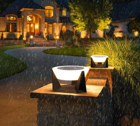 SOLARIUM Outdoor Solar Lamp - BLISOME