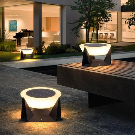 SOLARIUM Outdoor Solar Lamp - BLISOME